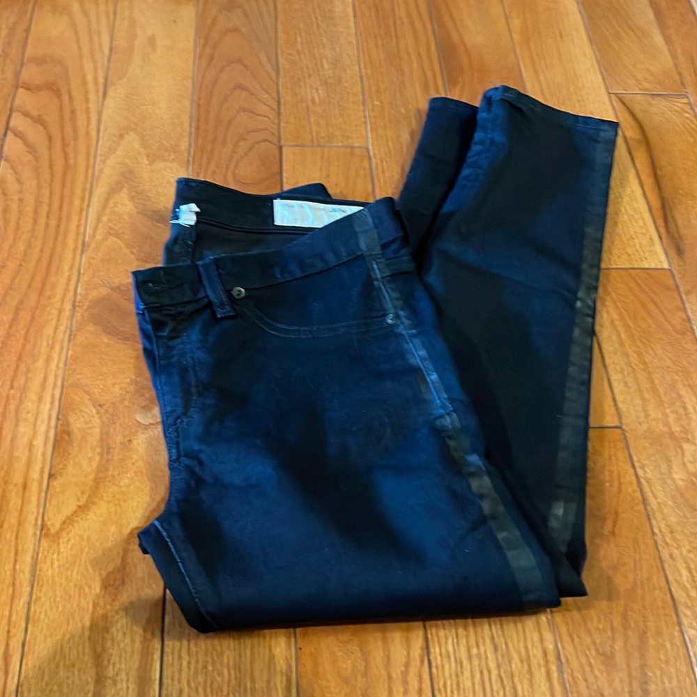 Rag & Bone Zipper Capri jean blue with black tuxedo stripe 29